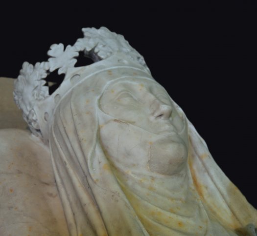Clmence de Hongrie - pouse de Louis X le Hutin - gisant - Basilique st denis - CDT93lp