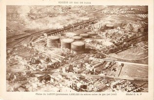 Paysage industriel de La Plaine-Saint-Denis avec les gazomtres o se trouve actuellement le Stade de France. DR
