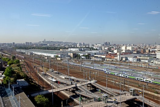 Gare de LA PLAINE-STADE DE FRANCE (RER B) et technicentre du Landy