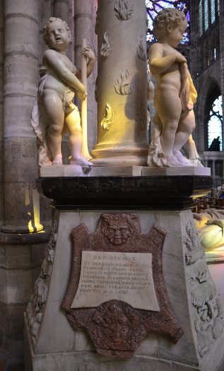 Franois II - monument funraire - face1 - Basilique St Denis - CDT93 lp