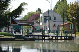 Neuilly-sur-Marne, cluse du canal de Chelles