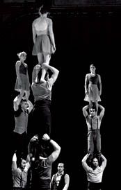 Compagnie XY et son spectacle Le grand C - dans le cadre de Circus Platform