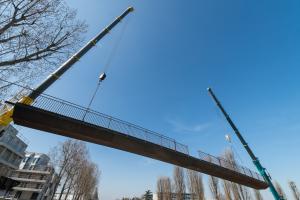 Pose de la passerelle Romy Scheinder  Squano - Thomas Guyenet