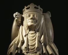 Gisant d'Isabeau de Bavire, Basilique Saint-Denis.  Pascal Lematre - Centre des monuments nationaux. 