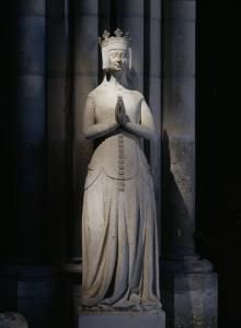 Funerary effigy of Batrice de Bourbon.  Pascal Lematre - Centre des monuments nationaux.