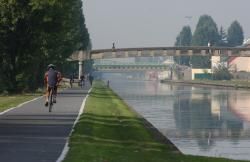 Piste cyclable canal de l'Ourcq