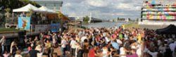 Dances (Bal populaire) on the Canal de L'Ourcq