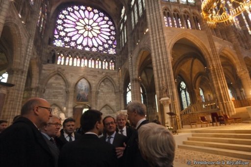 François Hollande à la Basilique de Saint-Denis (4)
