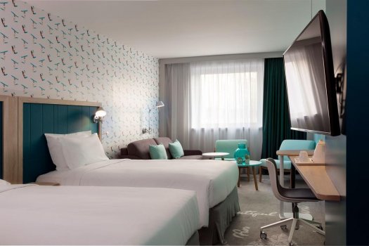 Htel Hampton by Hilton Paris Clichy