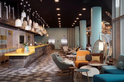 Lobby bar Hotel Hampton by Hilton Paris Clichy