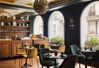 New Hotel R�publique
