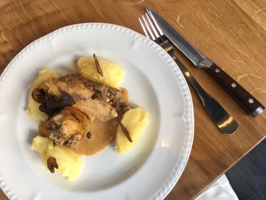 Le Petit Mag bistrot chic