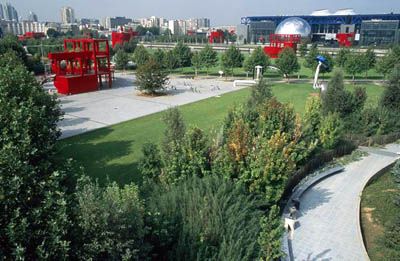 Parc de la Villette et les folies - Paris