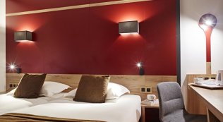 Hotel Median Paris Congrs