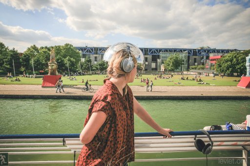 Croisire musicale sur le canal de l'Ourcq au dpart du bassin de la Villette
