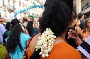 Fte de Ganesh, Faubourg Saint-Denis Paris 10  https://www.flickr.com/photos/2355dv/