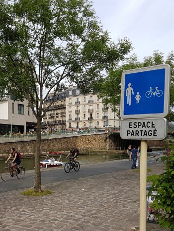 Cycle path along the canal at Pantin