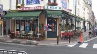 Le Voltaire