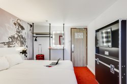 Chambre de l'hôtel Ibis Style la Plaine Saint-Denis