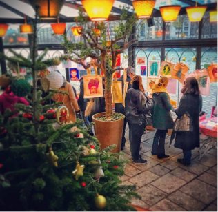 Les marchs de nol  la Maison des Canaux - Paris