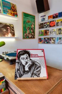 Panorama Records, Dauphine market  Fernando Perez