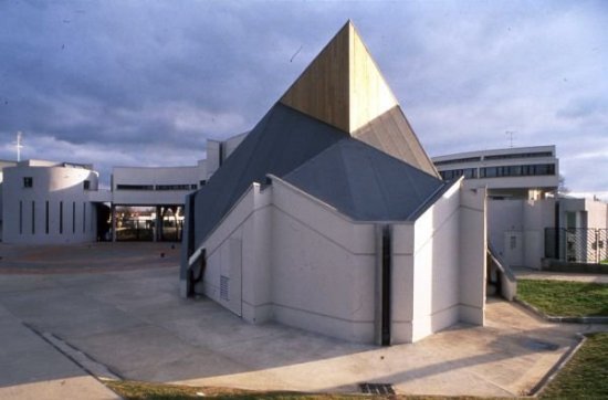 Salle polyvalente du collge Jean Jaurs  Montfermeil par Rene Gailhoustet  Atlas du patrimoine de la Seine-Saint-Denis