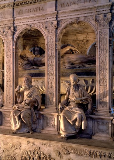 Détail du Tombeau de Louis XII dans la Basilique Saint-Denis