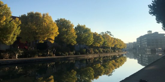 au petit matin sur le canal de l'Ourcq 