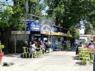Chez Fifi, Guinguette sur la Marne