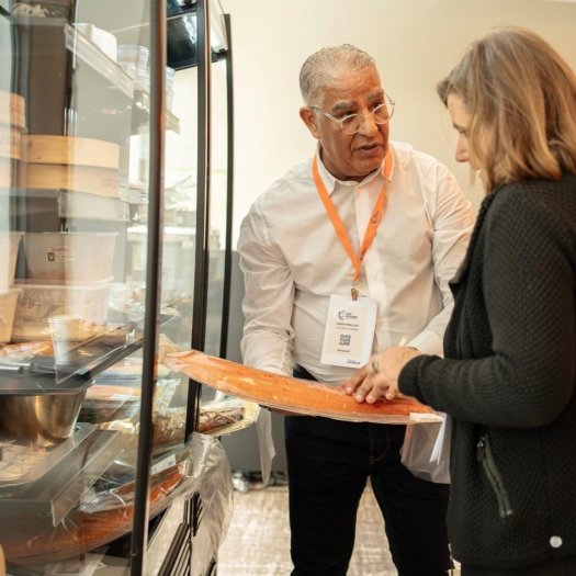 Visite de l'atelier du saumon  Saint-Denis