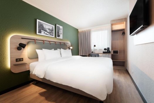 Campanile Le Blanc-Mesnil