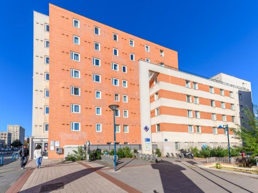 Séjours & Affaires Pantin Charles De Gaulle