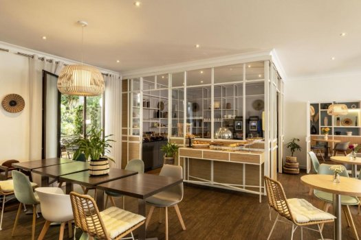 Hôtel Paris Louis Blanc