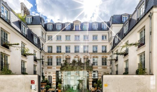 Kube Hotel