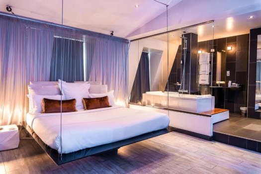 Kube Hotel