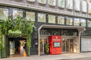Renaissance Paris R�publique Hotel