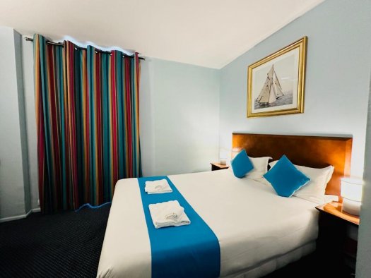H�tel Bellevue Paris Montmartre
