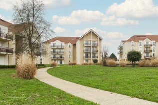 Zenitude Hotel-Residences Roissy Village