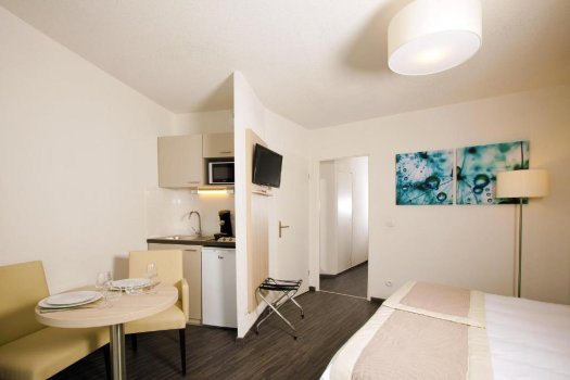 Residhome apparthotel Neuilly Bords de Marne