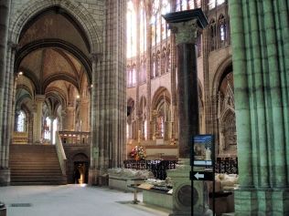 Choeur et transept nord de la basilique de Saint-Denis