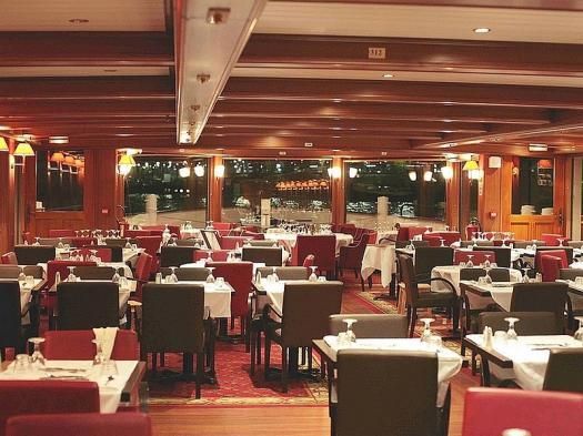 salle de restaurant - croisire bateau Capitaine Fracasse