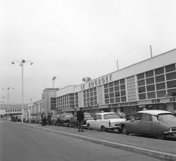 Vue exterieure de l'aroport du Bourget