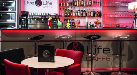 Live and Life Caff, restaurant htel Kyriad